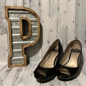 Black heels By Fergie